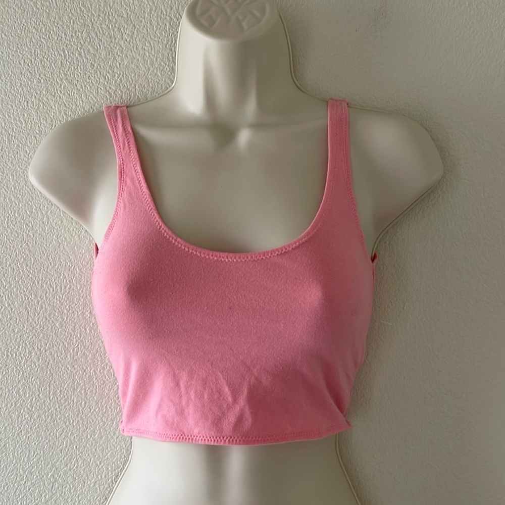 Top shop petite size 2 pink crop top, nwt